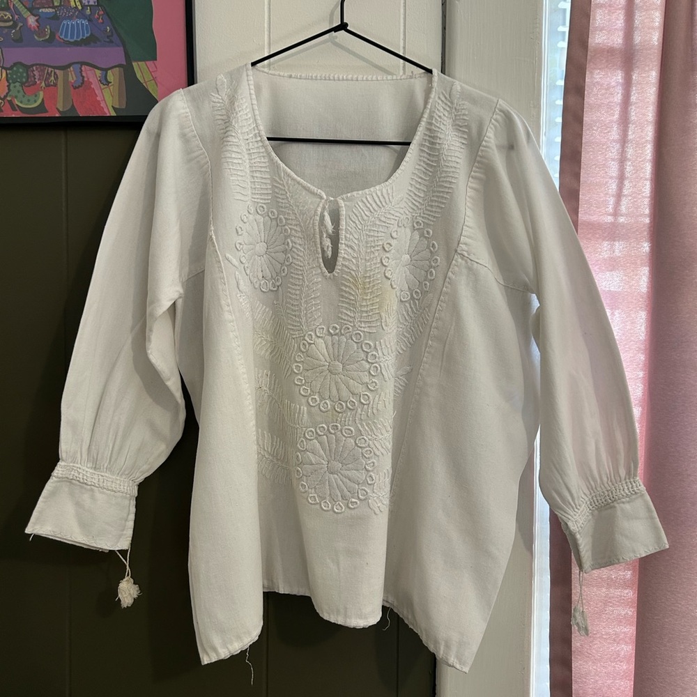 Mexican Embroidered Blouse <3